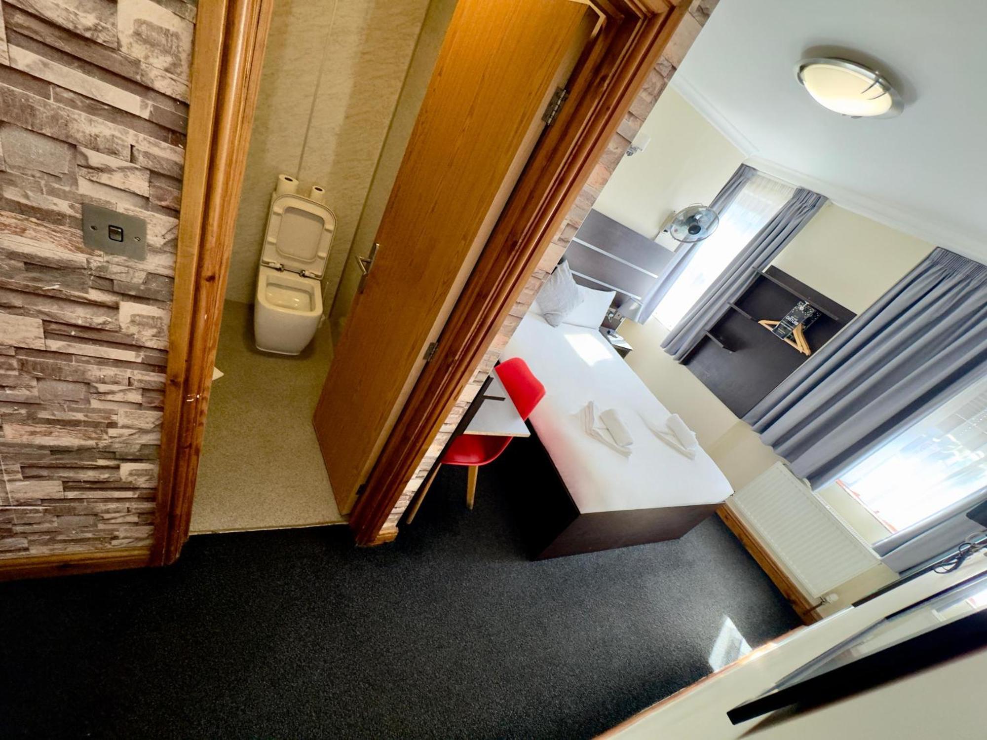 โอโย เอปซิลอน โฮเต็ล Hotel ลอนดอน ภายนอก รูปภาพ