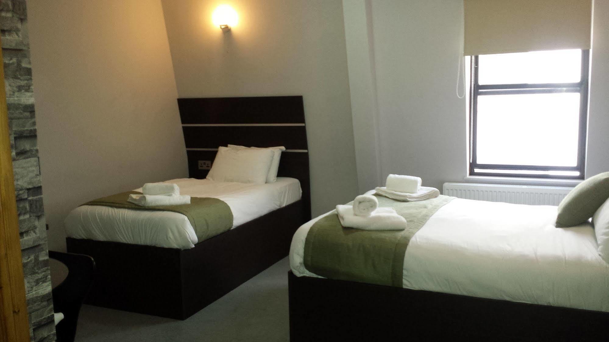 โอโย เอปซิลอน โฮเต็ล Hotel ลอนดอน ภายนอก รูปภาพ