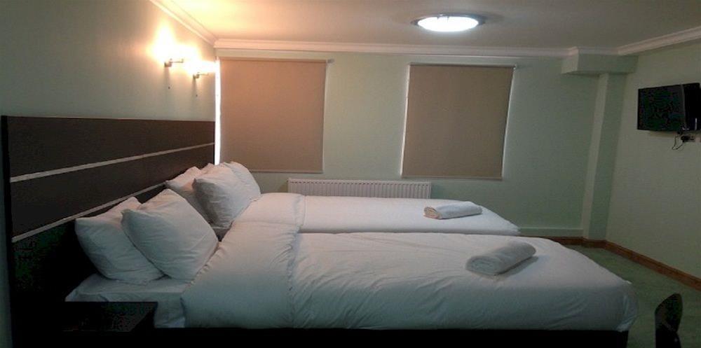 โอโย เอปซิลอน โฮเต็ล Hotel ลอนดอน ภายนอก รูปภาพ